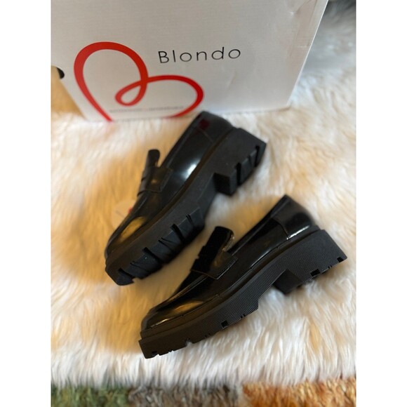 Blondo Loafer - Picture 2 of 9